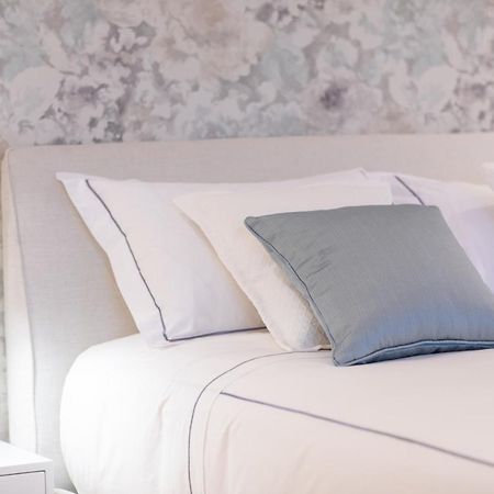 Seven Luxury Suites 티라나 외부 사진
