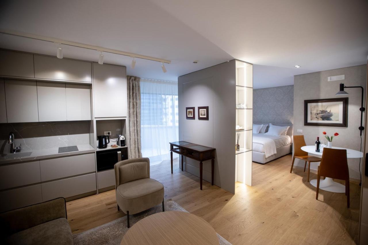 Seven Luxury Suites 티라나 외부 사진