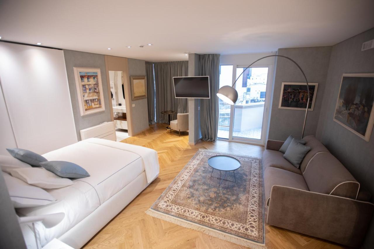 Seven Luxury Suites 티라나 외부 사진