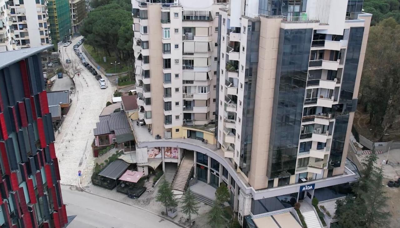Seven Luxury Suites 티라나 외부 사진